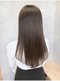 オリーブグレージュ抜け感ベージュ20代30代40代
