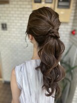 フェリーチェ(Felice) ポニーテール　ヘアアレンジ　結婚式　二次会　花嫁　ドレスヘア