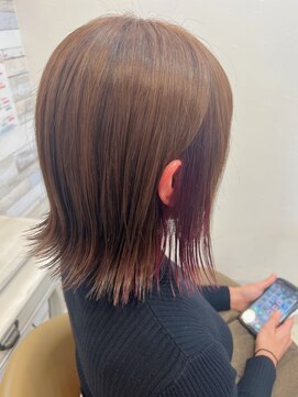 フゥカ 売市店(fuka) 切りっぱなしボブ×インナーカラー×ピンク