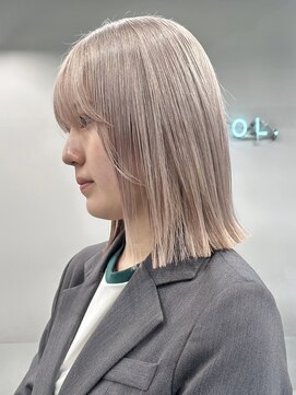 ソル ジングウマエ(SOL JINGUMAE) ダブルカラー外ハネボブインナーカラーハイライトケアブリーチ