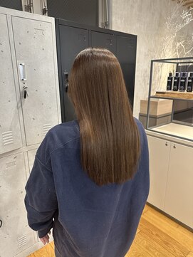 トクテ 吉祥寺(tokute) グレージュカラー/ボブウルフ/黒髪/ココアベージュ