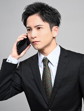 リップス 立川(LIPPS) ツーブロ刈り上げ アップバング ビジネスヘア