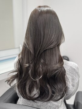 シー 池袋(SHE) オリーブグレージュ