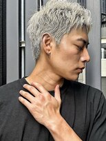 トルネード(TORNADO)&nbsp;スパイキーショート ハイトーン グレー ホワイトカラー A0829