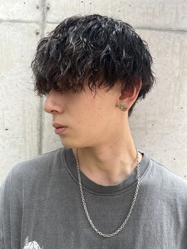 イズ(iss) 波巻きスパイラルパーマ