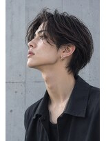 サーティスリー(thirtythree) センターパートの男は、横顔が大事なんです☆