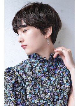 ロイジー(roijir) 【roijir】コンパクトショートx暗髪