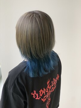 ウエスト(WEST) 表面グレーの中は青ウルフ