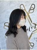 Second   ×　巻き髪ミディアム