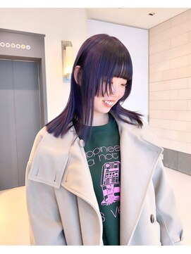 クラメールパリ 福岡(Kraemer Paris) くびレイヤーエモージュデザインカラーシルキーベージュミディ