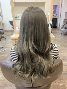 アルターリール(aL ter Rire) カール/セミディ/シアーカラー/姫カット/鎌取/福原遼華