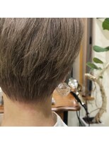 アトリエ イズム(ATELIe'R Isms...)&nbsp;襟足のカタチ