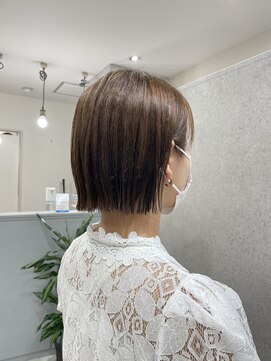 ヌーヴェル(nouvelle) ミニボブ×ブラウンカラー