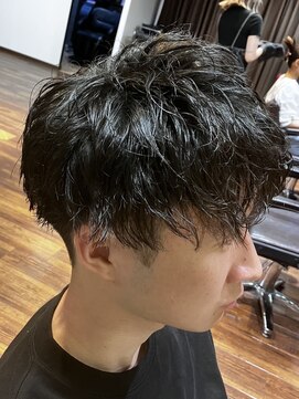 ランソキングス 北千住(RUNSO Kings) 【ツイストスパイラル】