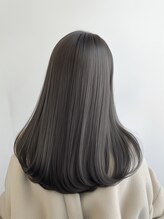 ブロッシー(blossy.)