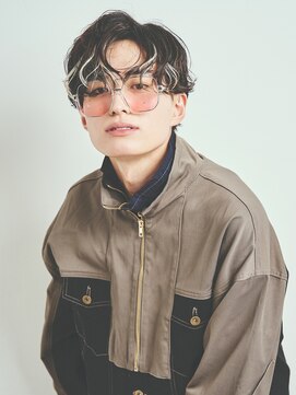 ユー イケブクロ(u Ikebukuro) メンズハイライト/マッシュパーマ/まるちぷるエクステ/パーマ