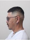 クロップスタイル×スキンフェード外国人風メンズ刈り上げ清潔感