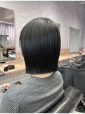 パツっと外ハネボブ酸性ストレート