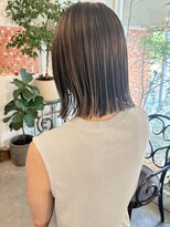 ネッコ(necco)&nbsp;切りっぱなしボブ×プレイングカラー