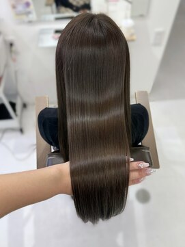 ハピネス 梅田茶屋町店(HAPPINESS) 韓国風/レイヤーカット/顔周り/顔まわり/髪質改善/ベージュ