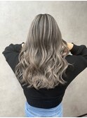 バレイヤージュ、ハイライト、レイヤーロング、グレーベージュ