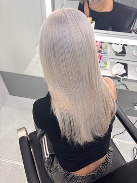 テイス 新宿(TACE) [新宿駅/ココアベージュ/クラゲヘアー/オリーブグレー]