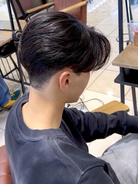 クアトログランシュ ひたちなか店(QUATRO×GranCieux) 曲がる縮毛矯正×センタパート ひたちなか/センターパート