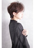 大人かわいい柔らかフォルムのベリーショート黒髪イルミナカラー