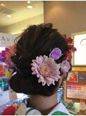 ダウンスタイルで大人っぽく