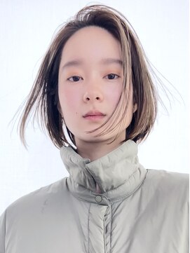 アイティーバイアルバム 八王子店(IT by ALBUM) ストレートボブ_カーキグレージュマッシュショート_48303