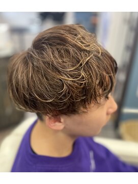 ヘアーグローニーマルイチ(Hair GloW 201) スパイラルパーマ