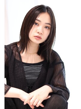 シロフ シブヤ(shirof shibuya) 顔周りカットでお洒落に！ラフな抜け感、ぷつっとカット♪