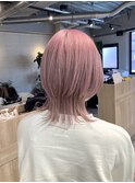 ペールピンク×ウルフカット
