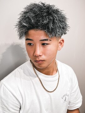 ルースト 渋谷店(ROOST) ジェットモヒカン/ツイストパーマ/ホワイトハイライト