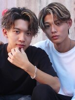 エルマーク 梅田(L-MARK)&nbsp;センターパートブリーチダブルカラーフェイスフレーミン