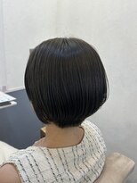 トッカ ヘアアンドトリートメント 難波店&nbsp;くすみマットカラーのショートボブ