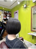 《シンプルなボブ》