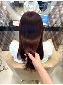 上品に艶めくロングヘア髪質改善ストレート 冬カラー レッド#2