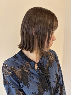 リリアン(rilliant U’s brilliant) 透明感ワンレンボブ