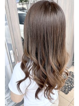 トリニティ(trinity) 髪質改善カラー・グレージュ・ブリーチ無し【豊見城】