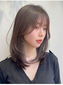 ミディアムレイヤー顔まわりカットくびれヘア韓国ヘア20代30代