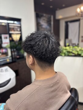 ドゥーエン(DoEN) 強めシャドウパーマ