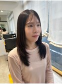 大人ガーリーダークアッシュ似合わせカットミディアムレイヤー