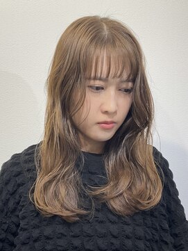 トウカバイエント 南森町(touca by emt) 透明感ベージュ