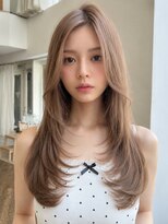 バイオレット 表参道店(Violet) ミディアムレイヤーハッシュカットシースルーオリーブベージュ