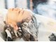 ヘアーアンドフェイス あかしや美容室(HAIR＆FACE)の写真/極上炭酸ヘッドスパでスッキリ！頭皮から深呼吸して髪もふんわり軽やかに整う至福のひとときを体験して♪