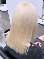 ジゼル ビエラ博多テラス店(GiseL) ぴかぴかブロンドヘア/Wカラー