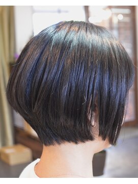 ポタム 東中野(potamu) 前下がりボブ