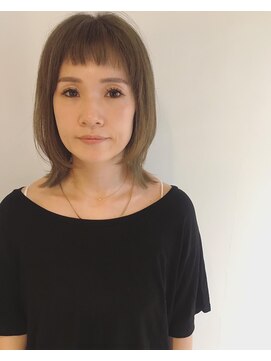 ユニ ヘアー(uni hair) ナチュラルなウルフスタイル