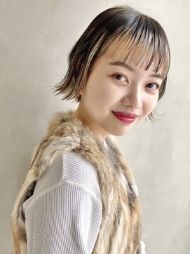 アリエッタ アザブ(ARIETTA AZABU) 《デザインカラー  》インナーカラー　切りっぱなし　ミニボブ☆